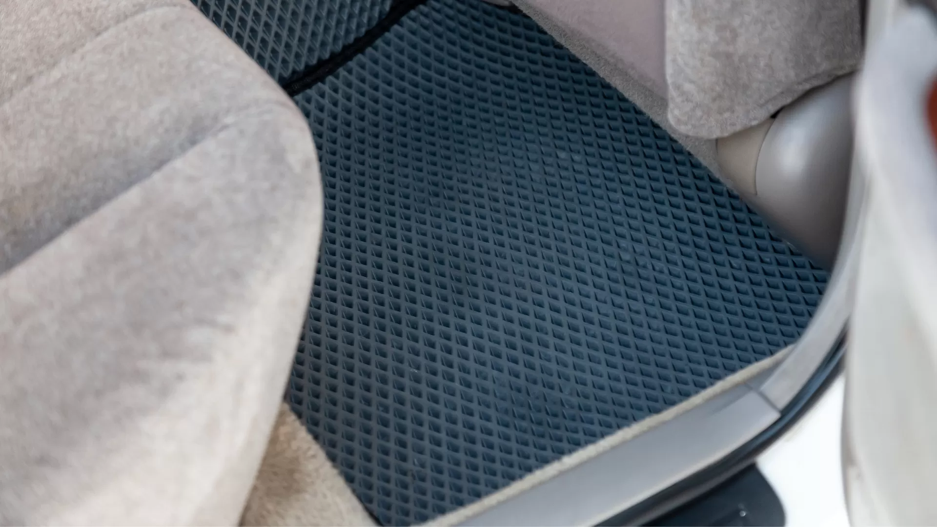 汽車腳踏墊製造